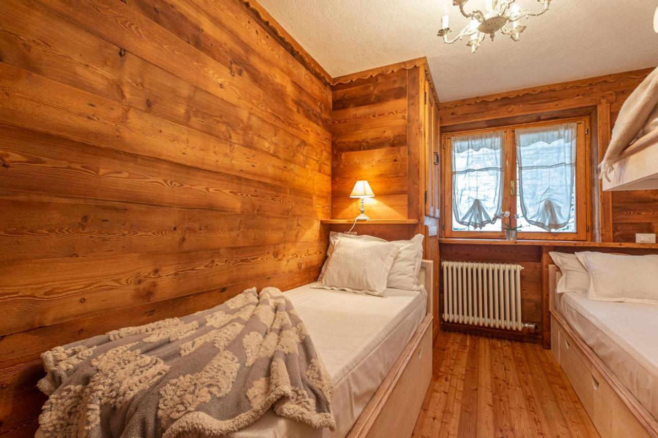 L'Atelier Du Temps - Le Petit Refuge Appartement Cogne Exterior photo