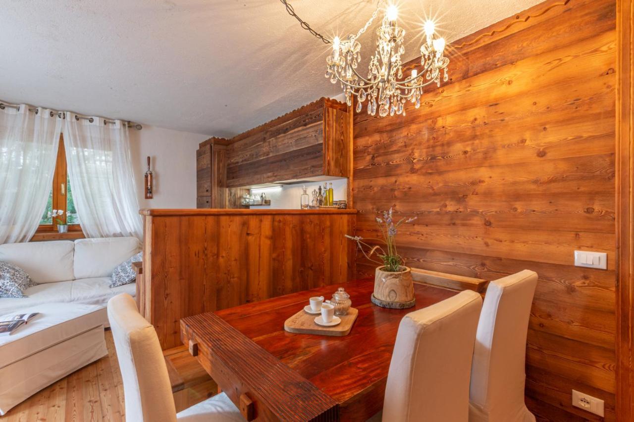 L'Atelier Du Temps - Le Petit Refuge Appartement Cogne Exterior photo
